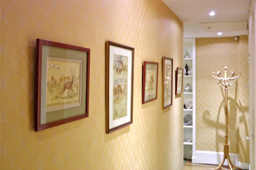 Living In - Palais Bourbon Parigi