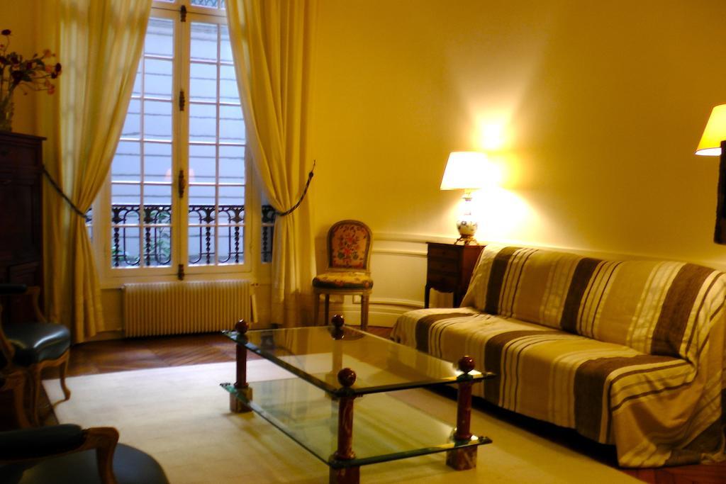 Appartamento Living In - Palais Bourbon Parigi